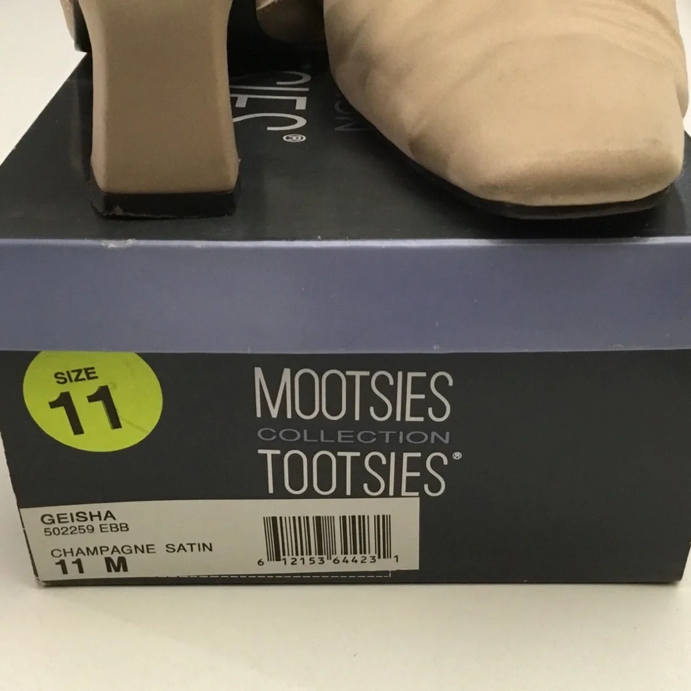 Mootsies Tootsies 11M Geisha Champagne Satin 3.25” Heels - CZ Buckles - Wedding - Picture 9 of 10
